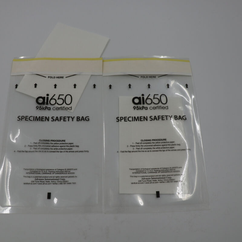 Cubierta de bolsillo de laboratorio médico 4/7 con ranura, desechable para el transporte seguro de muestras