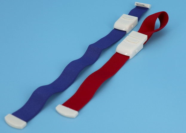 Color anaranjado formado espina de pez estéril de los suministros médicos del torniquete de la emergencia